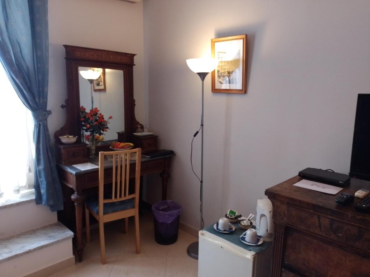 B&B Cupole E Campanili Naples Exterior photo